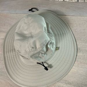 Solar Escape UV Bucket Hat
